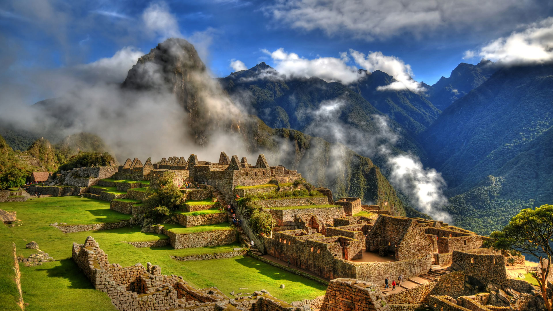 Ciudadela de Machu Picchu entre montañas, Cusco